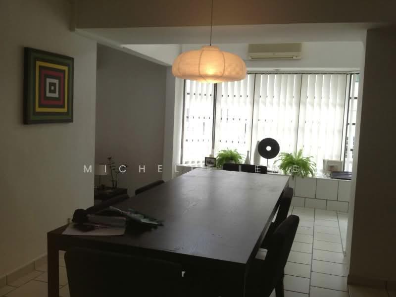 Dyson Road. Semi-Detached (with huge land), Dyson Road, Newton / Novena, 5 Bedrooms, 3,500 sqft, Semi-Detached House For Sale, by Michelle Leng, 500240381 - Dining Room - PropertyGuru.com.sg