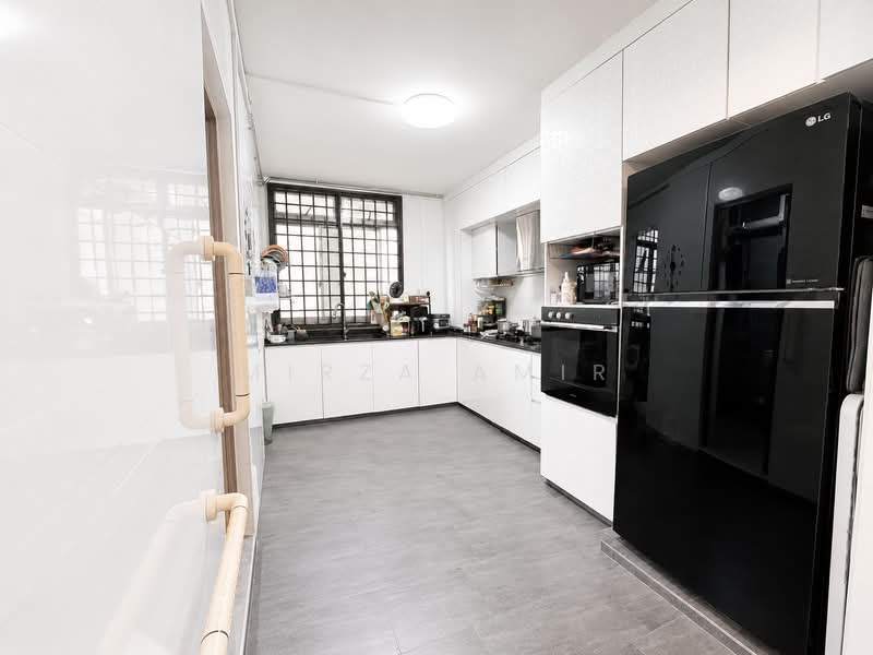 161 Yung Ping Road, 161 Yung Ping Road, 4 Bedrooms, 1,582 sqft, HDB Flat For Sale, by Mirza Amir, 500240400 - PropertyGuru.com.sg