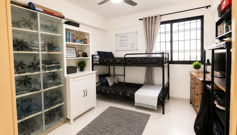 226 Yishun Street 21, 226 Yishun Street 21, Sembawang / Yishun, 3 Bedrooms, 1,001 sqft, HDB Flat For Sale, by Roza Sure Bagus, 500240427 - Bedroom 3 - Boys Room - PropertyGuru.com.sg