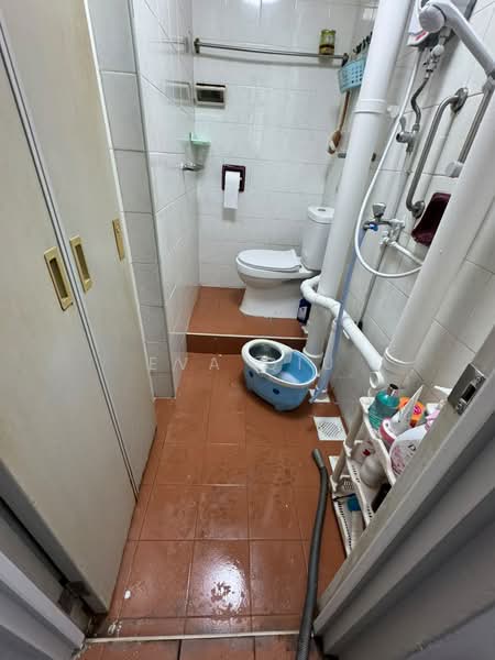 43 Bendemeer Road, 43 Bendemeer Road, Balestier / Toa Payoh, Room Rental, 150 sqft, HDB Flat For Rent, by Eva Qiu, 500240431 - Bathroom - PropertyGuru.com.sg