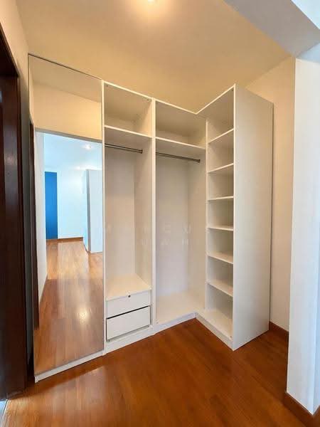 999 Year Inter-Terrace at Teachers Estate, , 4 Bedrooms, 2,700 sqft, Terraced House For Sale, by Marcus Luah, 500240441 - Interior - PropertyGuru.com.sg