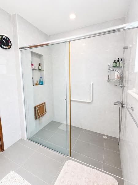 999 Year Inter-Terrace at Teachers Estate, , 4 Bedrooms, 2,700 sqft, Terraced House For Sale, by Marcus Luah, 500240441 - PropertyGuru.com.sg