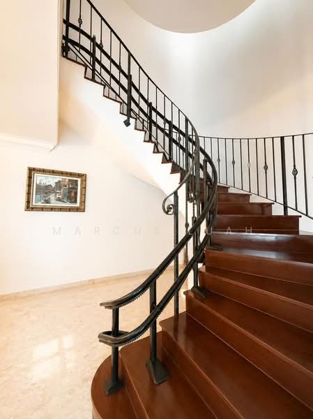 999 Year Inter-Terrace at Teachers Estate, , 4 Bedrooms, 2,700 sqft, Terraced House For Sale, by Marcus Luah, 500240441 - Interior - PropertyGuru.com.sg