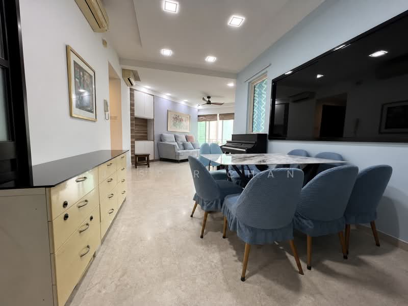 Cote D'Azur, 66 Marine Parade Road, 2 Bedrooms, 1,152 sqft, Condominium For Sale, by Jasper Chan, 500240447 - Living Room - PropertyGuru.com.sg
