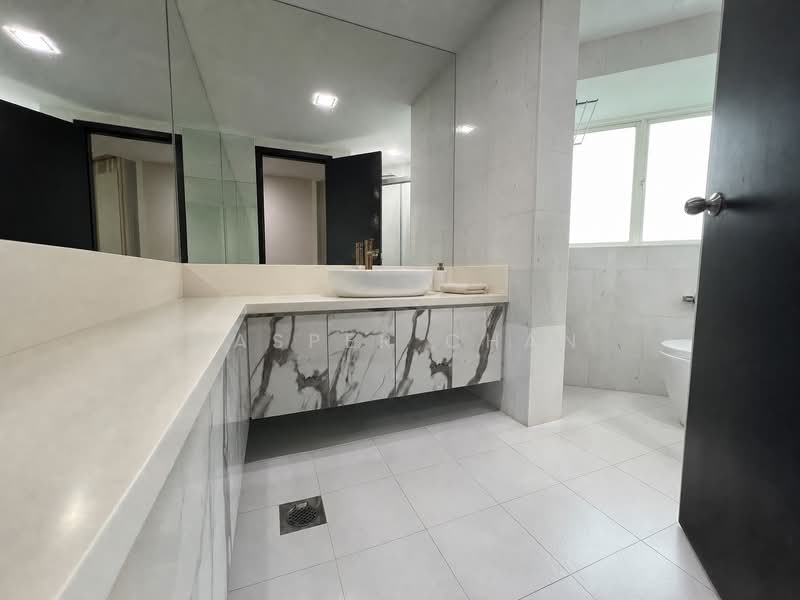 Cote D'Azur, 66 Marine Parade Road, 2 Bedrooms, 1,152 sqft, Condominium For Sale, by Jasper Chan, 500240447 - Bathroom - PropertyGuru.com.sg