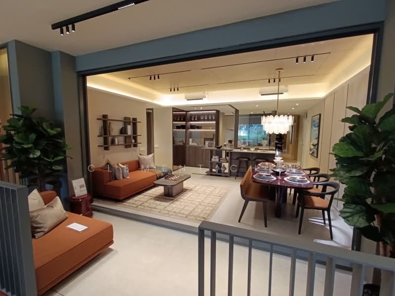 Canberra Crescent Residences, 51 Canberra Crescent, 4 Bedrooms, 1,216 sqft, Condominium For Sale, by Clement Chew, 500240455 - Living Room - PropertyGuru.com.sg