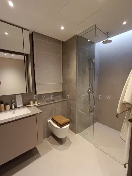 Canberra Crescent Residences, 51 Canberra Crescent, 4 Bedrooms, 1,216 sqft, Condominium For Sale, by Clement Chew, 500240455 - Bathroom - PropertyGuru.com.sg