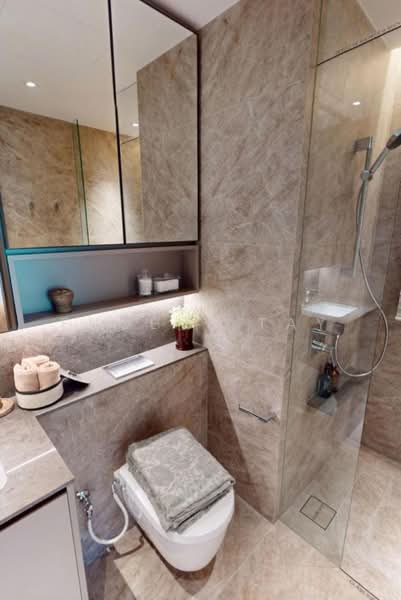 Dunearn House, 764 Dunearn Road, Newton / Novena, 2 Bedrooms, 614 sqft, Condominium For Sale, by Eugene Tay, 500240457 - Bathroom - PropertyGuru.com.sg