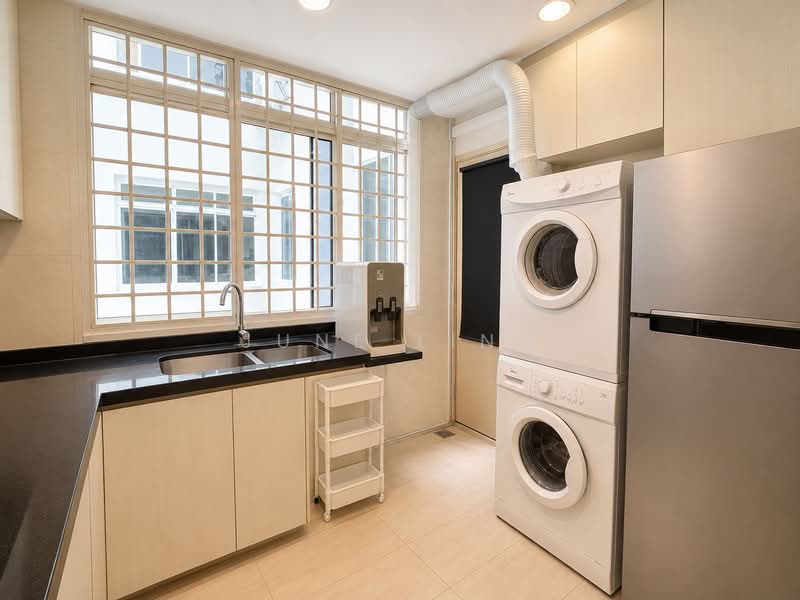 Bishan Park Condo, 18 Sin Ming Walk, 3 Bedrooms, 883 sqft, Condominium For Rent, by June Ling, 500240470 - Kitchen - PropertyGuru.com.sg