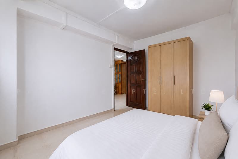 16 Eunos Crescent, 16 Eunos Crescent, 2 Bedrooms, 635 sqft, HDB Flat For Sale, by Elaine Wong, 500240472 - Bedroom - PropertyGuru.com.sg