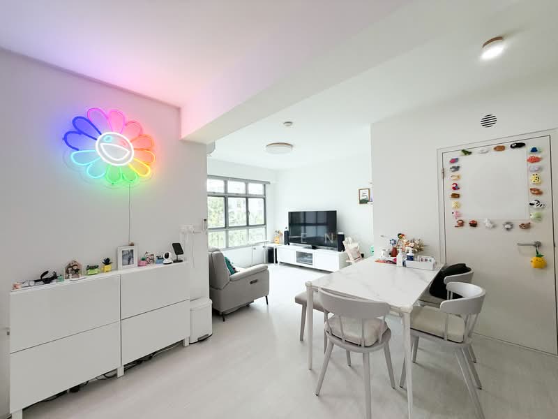 101A Canberra Street, 101A Canberra Street, 3 Bedrooms, 1,001 sqft, HDB Flat For Sale, by Nix Deng, 500240473 - Living Room - PropertyGuru.com.sg