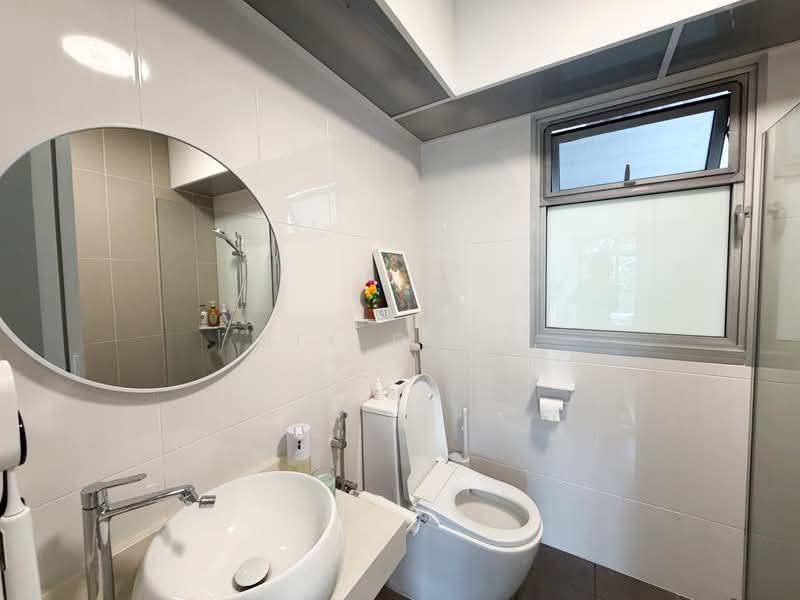 101A Canberra Street, 101A Canberra Street, 3 Bedrooms, 1,001 sqft, HDB Flat For Sale, by Nix Deng, 500240473 - Bathroom - PropertyGuru.com.sg