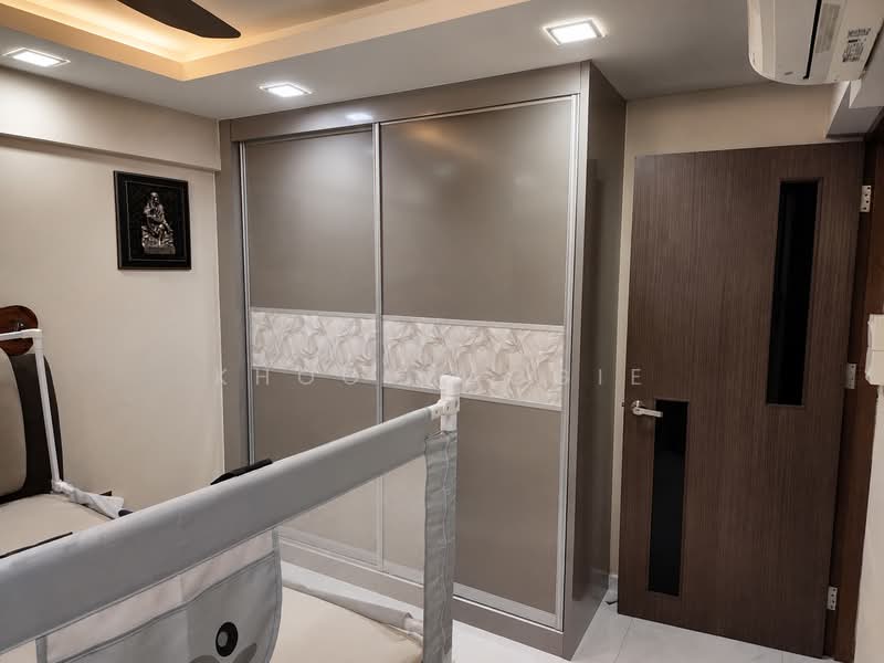 241 Jurong East Street 24, 241 Jurong East Street 24, 2 Bedrooms, 732 sqft, HDB Flat For Sale, by Khoo Maggie, 500240476 - Bedroom - PropertyGuru.com.sg