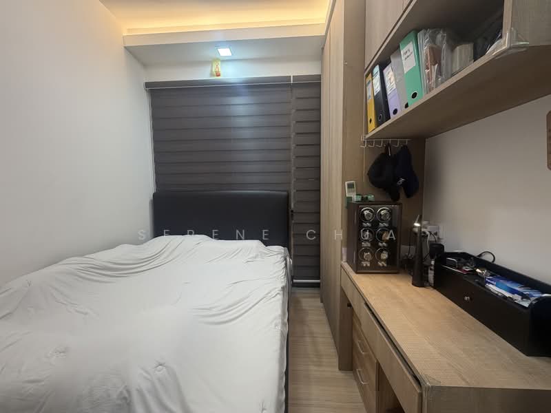 Lake Life, 2 Tao Ching Road, 2 Bedrooms, 743 sqft, Condominium For Sale, by Serene Chua, 500240478 - Bedroom - PropertyGuru.com.sg