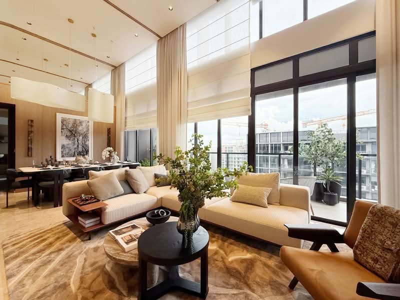 Brand new D15 penthouse, , 5 Bedrooms, 2,691 sqft, Condominium For Sale, by Samuel Seah, 500240489 - Living Room - PropertyGuru.com.sg