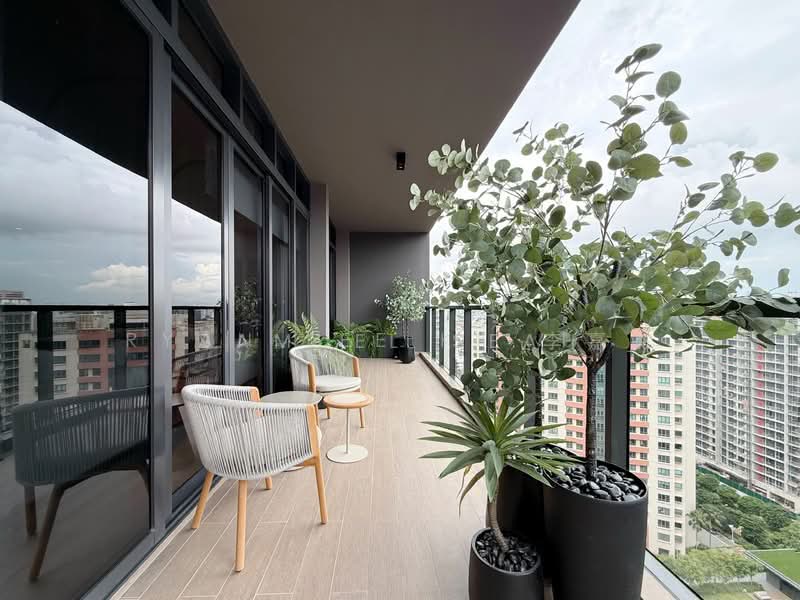 Brand new D15 penthouse, , 5 Bedrooms, 2,691 sqft, Condominium For Sale, by Samuel Seah, 500240489 - Balcony - PropertyGuru.com.sg