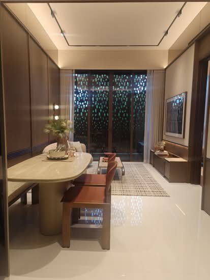 Parksuites, 18 Holland Grove Road, 1 Bedroom, 624 sqft, Condominium For Sale, by Raphael Chua K. W., 500240493 - PropertyGuru.com.sg