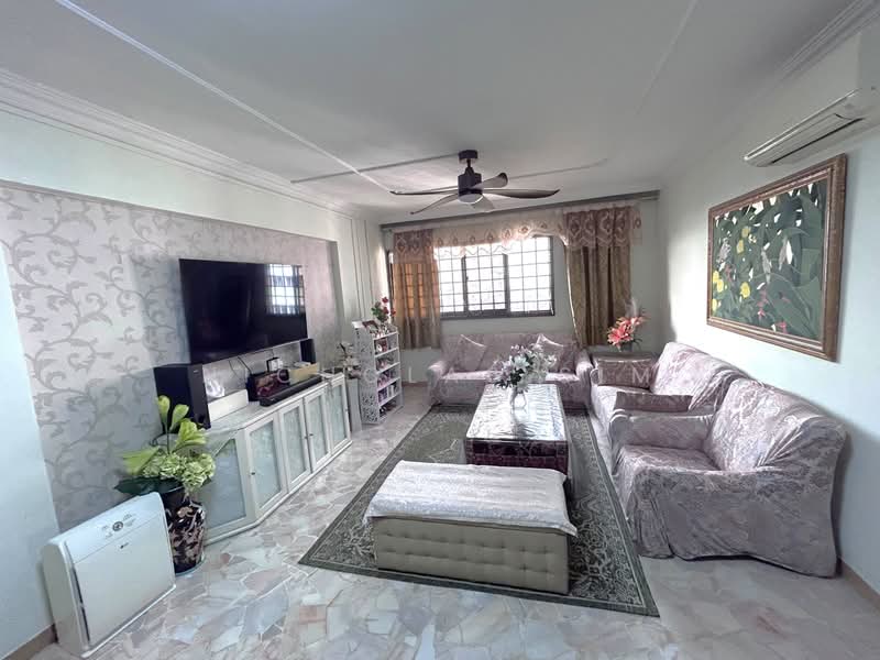 67 Bedok South Avenue 3, 67 Bedok South Avenue 3, 3 Bedrooms, 1,323 sqft, HDB Flat For Sale, by Nicholas Sim, 500240495 - Living Room - PropertyGuru.com.sg