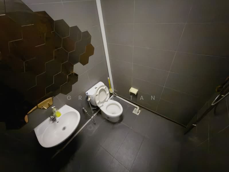 9@Tagore, 9 Tagore Lane, 3,531 sqft, Light Industrial (B1) For Sale, by Grace Tan, 500240500 - Bathroom - CommercialGuru.com.sg