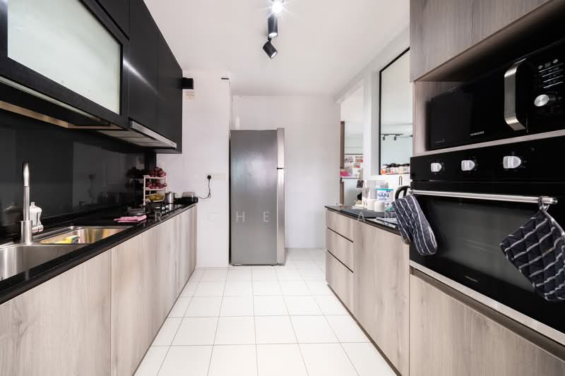455B Teck Ghee Parkview, 455B Ang Mo Kio Street 44, 3 Bedrooms, 1,001 sqft, HDB Flat For Sale, by Rachel Tan, 500240502 - Kitchen - PropertyGuru.com.sg