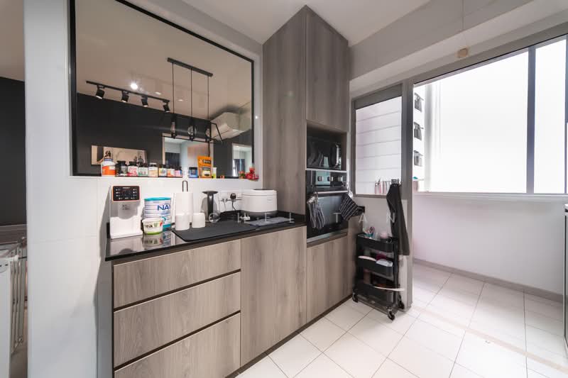 455B Teck Ghee Parkview, 455B Ang Mo Kio Street 44, 3 Bedrooms, 1,001 sqft, HDB Flat For Sale, by Rachel Tan, 500240502 - Kitchen - PropertyGuru.com.sg