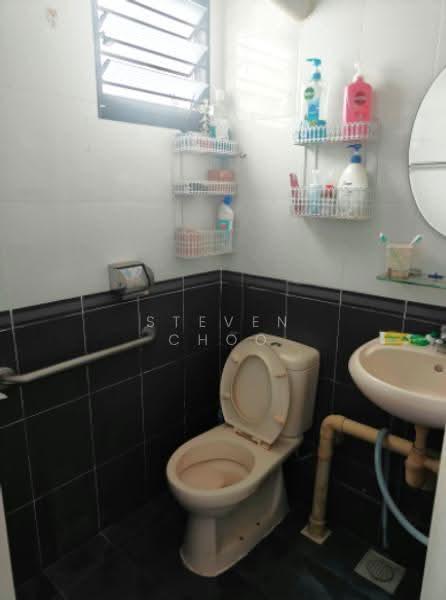341 Ubi Avenue 1, 341 Ubi Avenue 1, Room Rental, 130 sqft, HDB Flat For Rent, by Steven Choo, 500240509 - Bathroom - PropertyGuru.com.sg