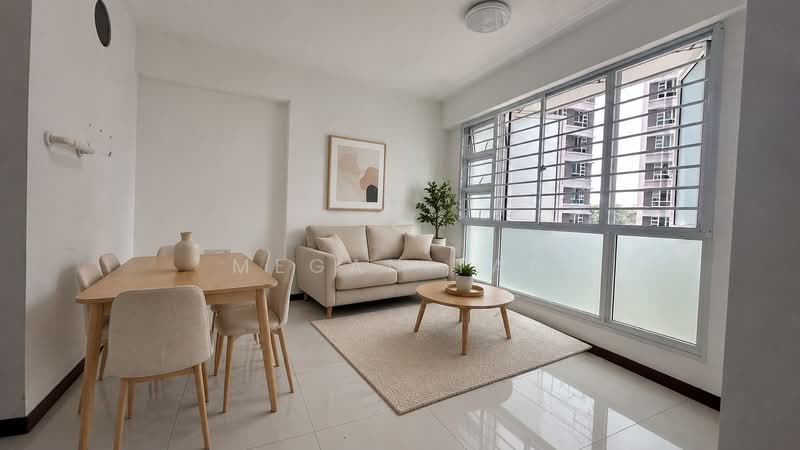 40B Margaret Drive, 40B Margaret Drive, 2 Bedrooms, 678 sqft, HDB Flat For Sale, by Megan Tan, 500240523 - Living Room - PropertyGuru.com.sg