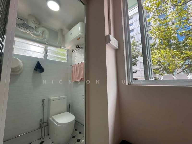 847 Woodlands Street 82, , 3 Bedrooms, 1,000 sqft, HDB Flat For Rent, by Nickson Guay, 500240525 - Bathroom - PropertyGuru.com.sg