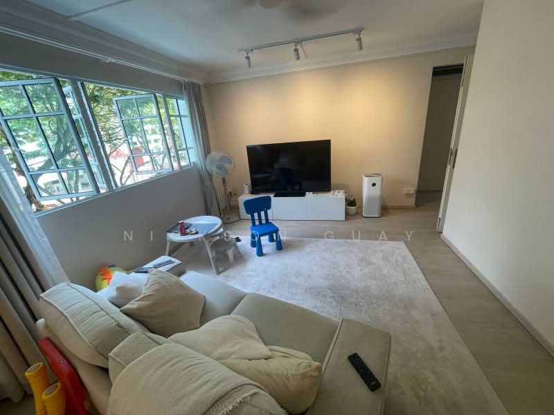 847 Woodlands Street 82, , 3 Bedrooms, 1,000 sqft, HDB Flat For Rent, by Nickson Guay, 500240525 - Living Room - PropertyGuru.com.sg