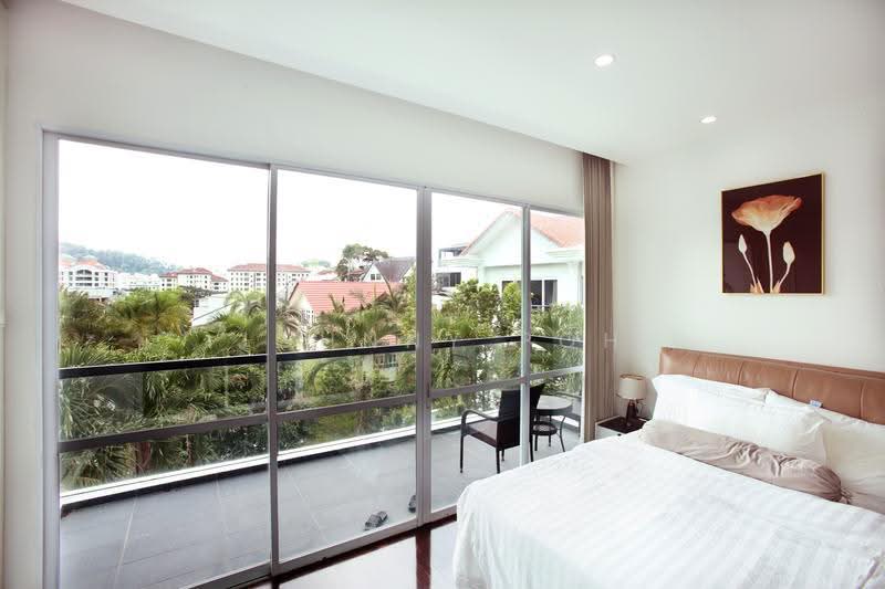 Beautiful home at Hillview Estate, Hillview estate, 6 Bedrooms, 9,000 sqft, Semi-Detached House For Sale, by Johnny Poh, 500240527 - Bedroom - PropertyGuru.com.sg