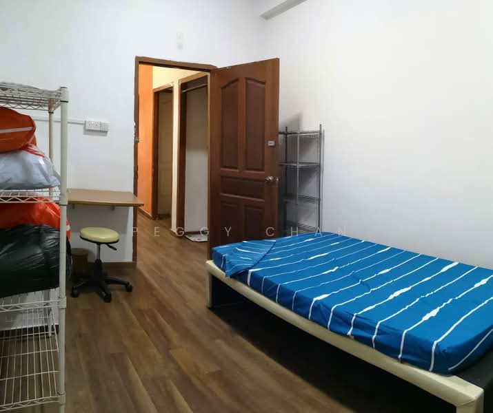 218916, Owen Road, Room Rental, 120 sqft, Walk-up Apartment For Rent, by Peggy Chan, 500240530 - Bedroom - PropertyGuru.com.sg