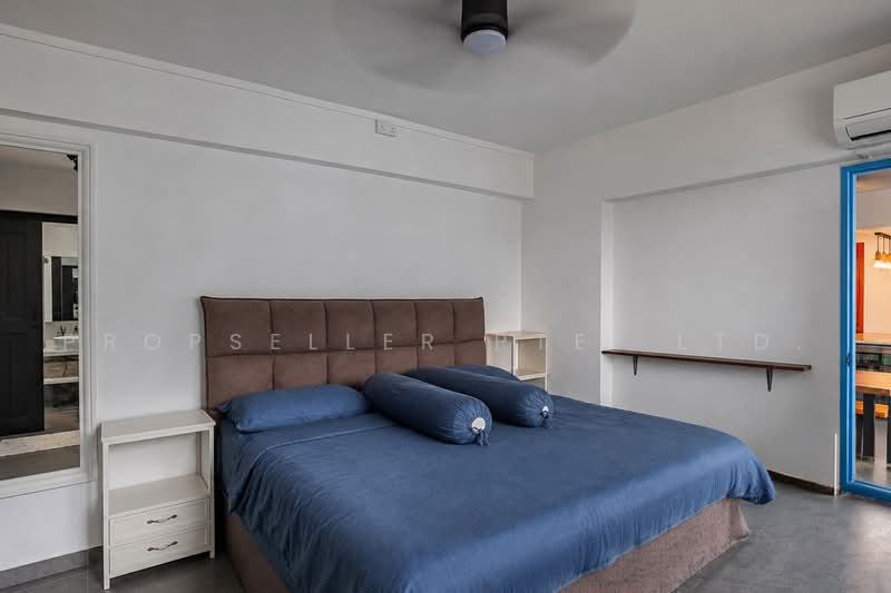 305 Jurong East Street 32, 305 Jurong East Street 32, 3 Bedrooms, 1,302 sqft, HDB Flat For Sale, by Reine Chan, 500240532 - Bedroom - PropertyGuru.com.sg
