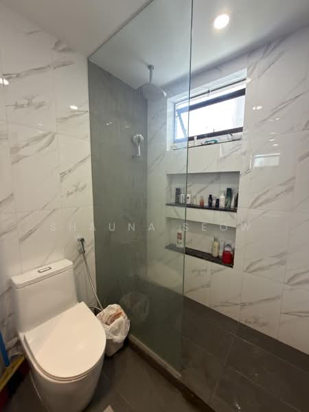 Cashew Heights, 95 Cashew Road, 4 Bedrooms, 1,647 sqft, Condominium For Sale, by Shauna Seow, 500240544 - Bathroom - PropertyGuru.com.sg