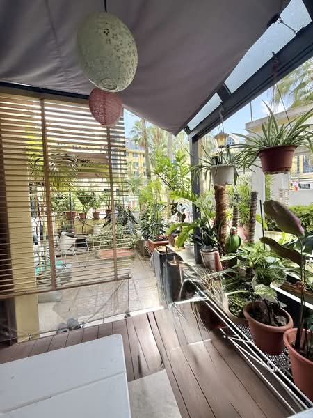Westcove Condo, 10 West Coast Crescent, 3 Bedrooms, 1,500 sqft, Condominium For Rent, by Patricia Chan, 500240562 - Balcony - PropertyGuru.com.sg