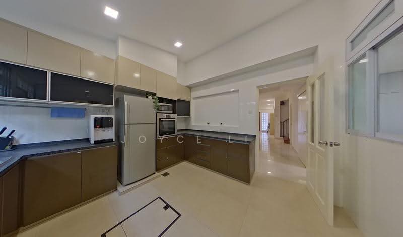 St. Francis, Jalan Manis, Room Rental, 220 sqft, Terraced House For Rent, by Joyce Lim, 500240567 - Kitchen - PropertyGuru.com.sg