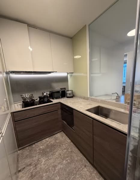 19 Nassim, 19 Nassim Hill, 2 Bedrooms, 829 sqft, Condominium For Sale, by Norah Wang, 500240571 - Kitchen - PropertyGuru.com.sg