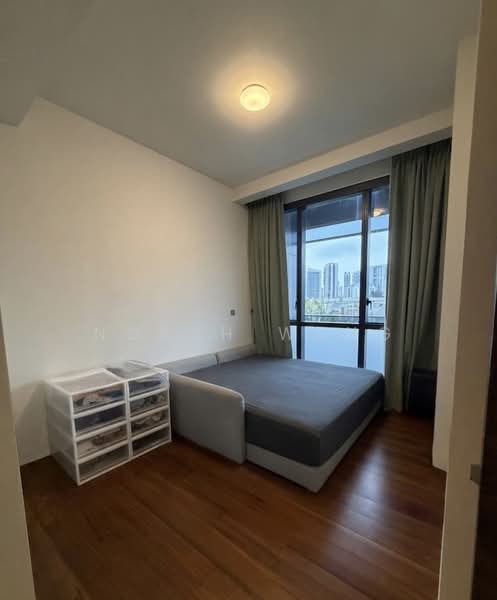 19 Nassim, 19 Nassim Hill, 2 Bedrooms, 829 sqft, Condominium For Sale, by Norah Wang, 500240571 - Bedroom - PropertyGuru.com.sg