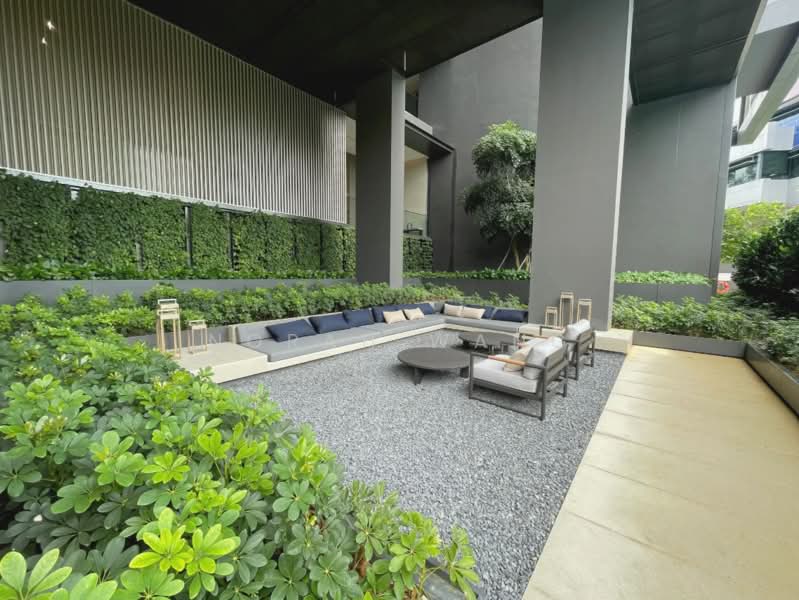 19 Nassim, 19 Nassim Hill, 2 Bedrooms, 829 sqft, Condominium For Sale, by Norah Wang, 500240571 - Exterior - PropertyGuru.com.sg
