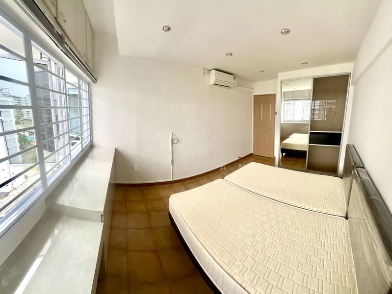260 Tampines Street 21, 260 Tampines Street 21, Pasir Ris / Tampines, Room Rental, 250 sqft, HDB Flat For Rent, by Ken Tan, 500240585 - PropertyGuru.com.sg