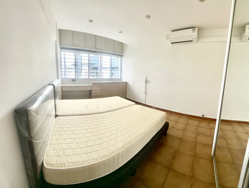 260 Tampines Street 21, 260 Tampines Street 21, Pasir Ris / Tampines, Room Rental, 250 sqft, HDB Flat For Rent, by Ken Tan, 500240585 - PropertyGuru.com.sg