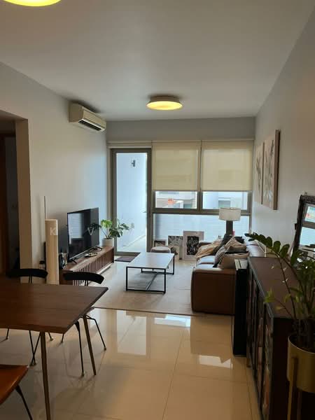 Terrasse, 23 Terrasse Lane, Hougang / Punggol / Sengkang, 2 Bedrooms, 850 sqft, Condominium For Sale, by Kevin Kishin, 500240597 - Living Room - PropertyGuru.com.sg
