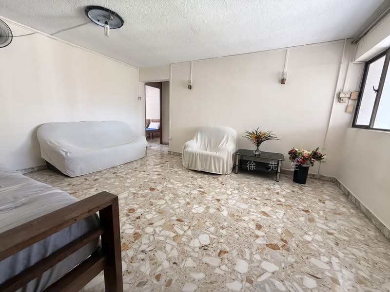 Cheap HDB unit near Aljunied MRT, Paya Lebar Way, 2 Bedrooms, 761 sqft, HDB Flat For Rent, by Alan Tsui 徐先生, 500240607 - Living Room - PropertyGuru.com.sg