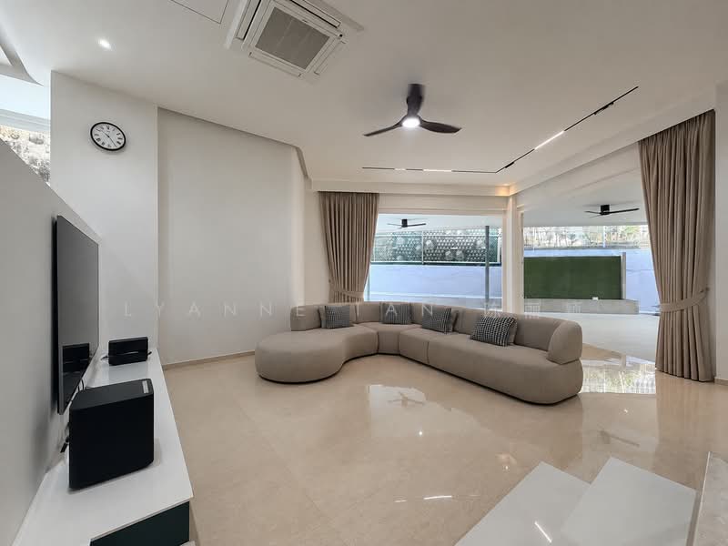 BAYSHORE LANDED | NEWLY RENOVATED SEMI-D, , 5 Bedrooms, 6,000 sqft, Semi-Detached House For Sale, by Lyanne Tan 陈丽颖, 500240609 - Living Room - PropertyGuru.com.sg