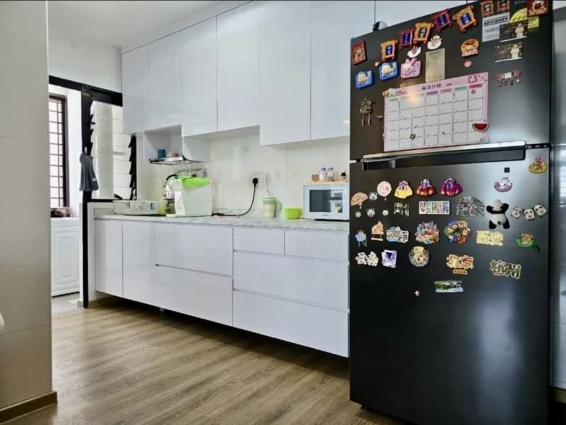 809A Choa Chu Kang Avenue 1, 809A Choa Chu Kang Avenue 1, Dairy Farm / Bukit Panjang / Choa Chu Kang, 3 Bedrooms, 990 sqft, HDB Flat For Sale, by Vion Tan, 500240619 - Kitchen - PropertyGuru.com.sg