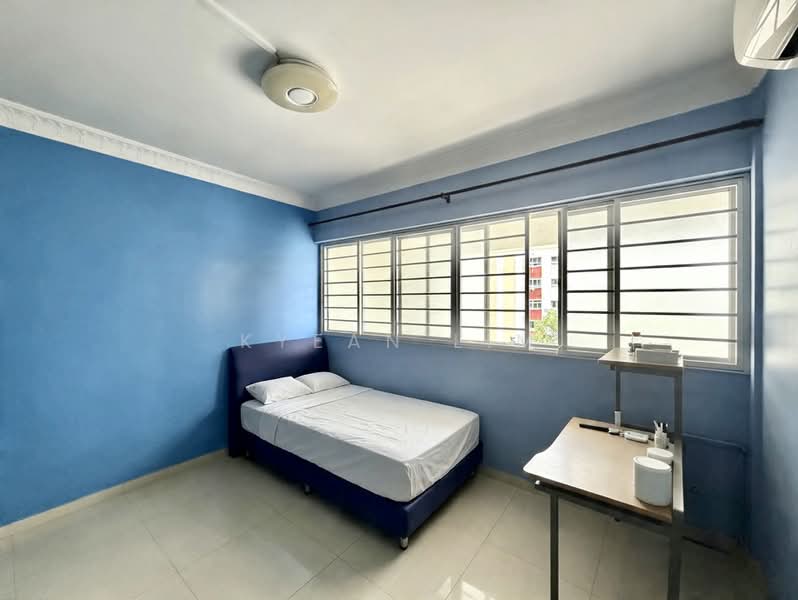 559 Jurong West Street 42, 559 Jurong West Street 42, 3 Bedrooms, 1,475 sqft, HDB Flat For Rent, by Kyean Lim, 500240661 - Bedroom - PropertyGuru.com.sg