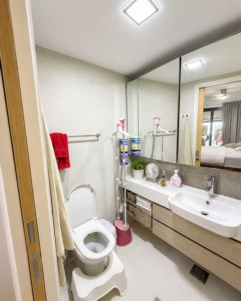 The Lakefront Residences, 42 Lakeside Drive, 2 Bedrooms, 990 sqft, Condominium For Sale, by Jack Ooi, 500240691 - PropertyGuru.com.sg