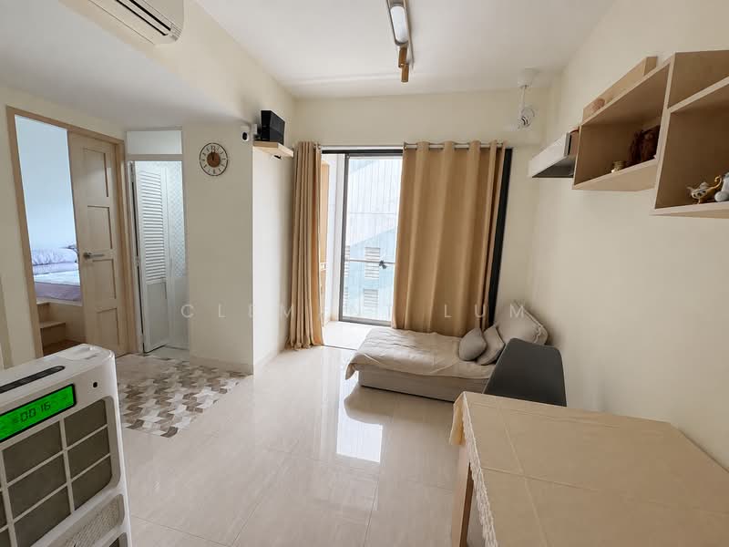 Rezi 3Two, 48 Lorong 32 Geylang, 2 Bedrooms, 646 sqft, Apartment For Sale, by Clement Lum, 500240693 - Living Room - PropertyGuru.com.sg
