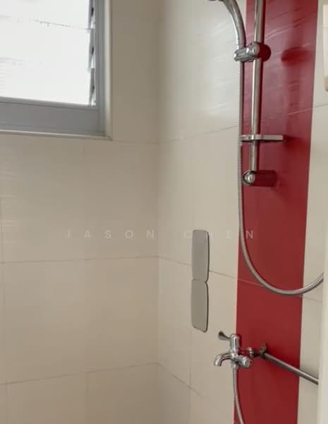 159 Bedok South Avenue 3, 159 Bedok South Avenue 3, 2 Bedrooms, 893 sqft, HDB Flat For Rent, by Jason Chen, 500240698 - Bathroom - PropertyGuru.com.sg