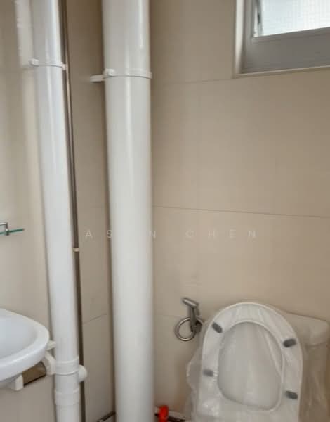 159 Bedok South Avenue 3, 159 Bedok South Avenue 3, 2 Bedrooms, 893 sqft, HDB Flat For Rent, by Jason Chen, 500240698 - Bathroom - PropertyGuru.com.sg