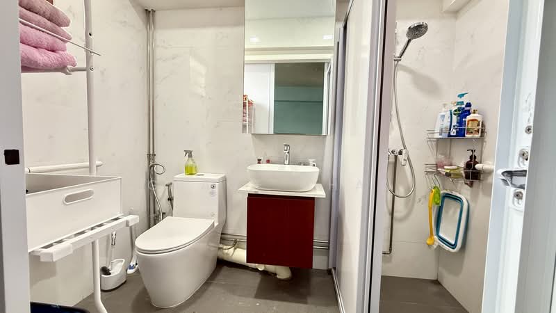 60 Lorong 4 Toa Payoh, 60 Lorong 4 Toa Payoh, 4 Bedrooms, 1,302 sqft, HDB Flat For Sale, by Grace Chan, 500240701 - PropertyGuru.com.sg